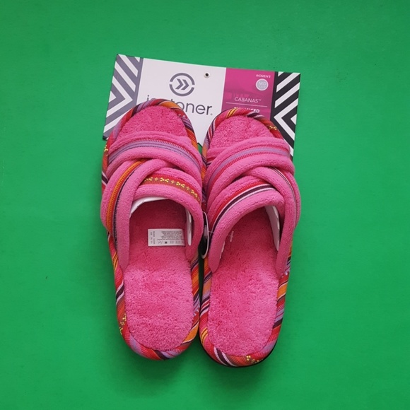 isotoner womens slippers